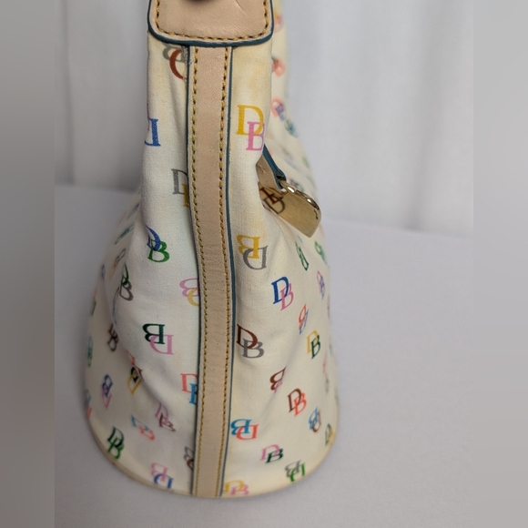Dooney & Bourke Rainbow Logo & Zipper Hobo Bag With Pink Heart Hang Tag. - Picture 7 of 16